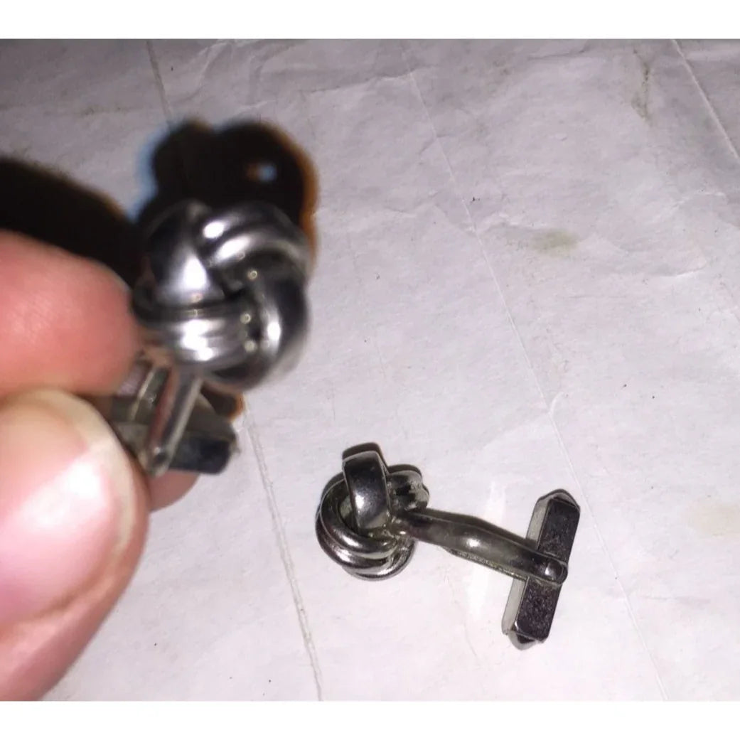Mens Silver Toned Knot Design Cufflinks - A+ Stuff