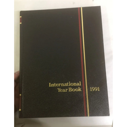 Vintage International Colliers Hardcover Yearbook 1991 - A+ Stuff