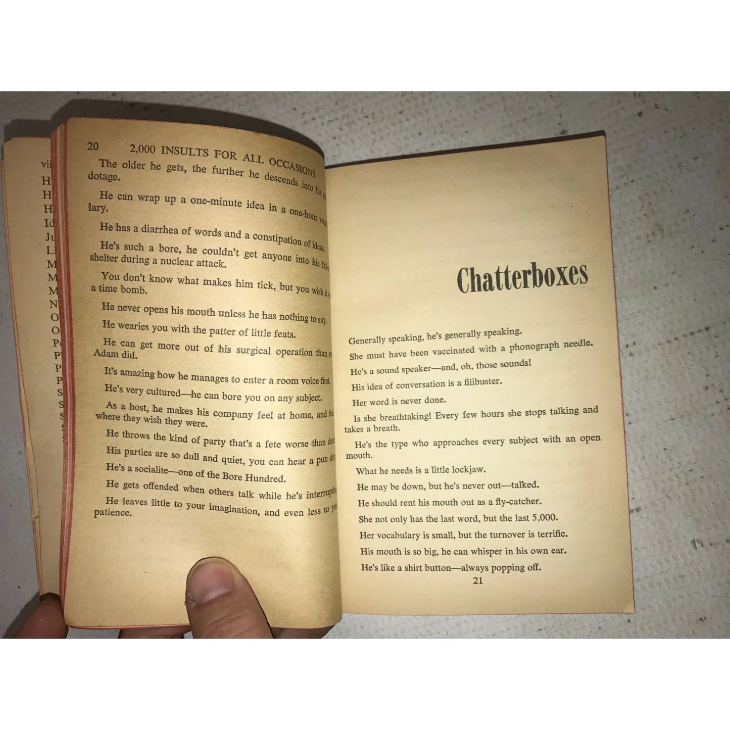 2000 INSULTS for all Occasions Vintage Paperback Book by Louis Safian - A+ Stuff