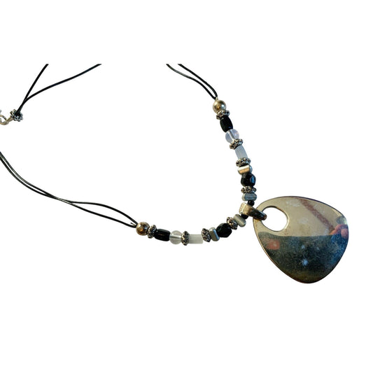 Black & White NECKLACE w Silvertone Hardware Jewelry Beads Pendant