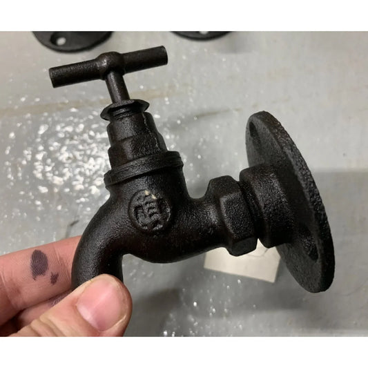 Vintage Metal Faucet Spigot Valve Decor New with Tags - A+ Stuff