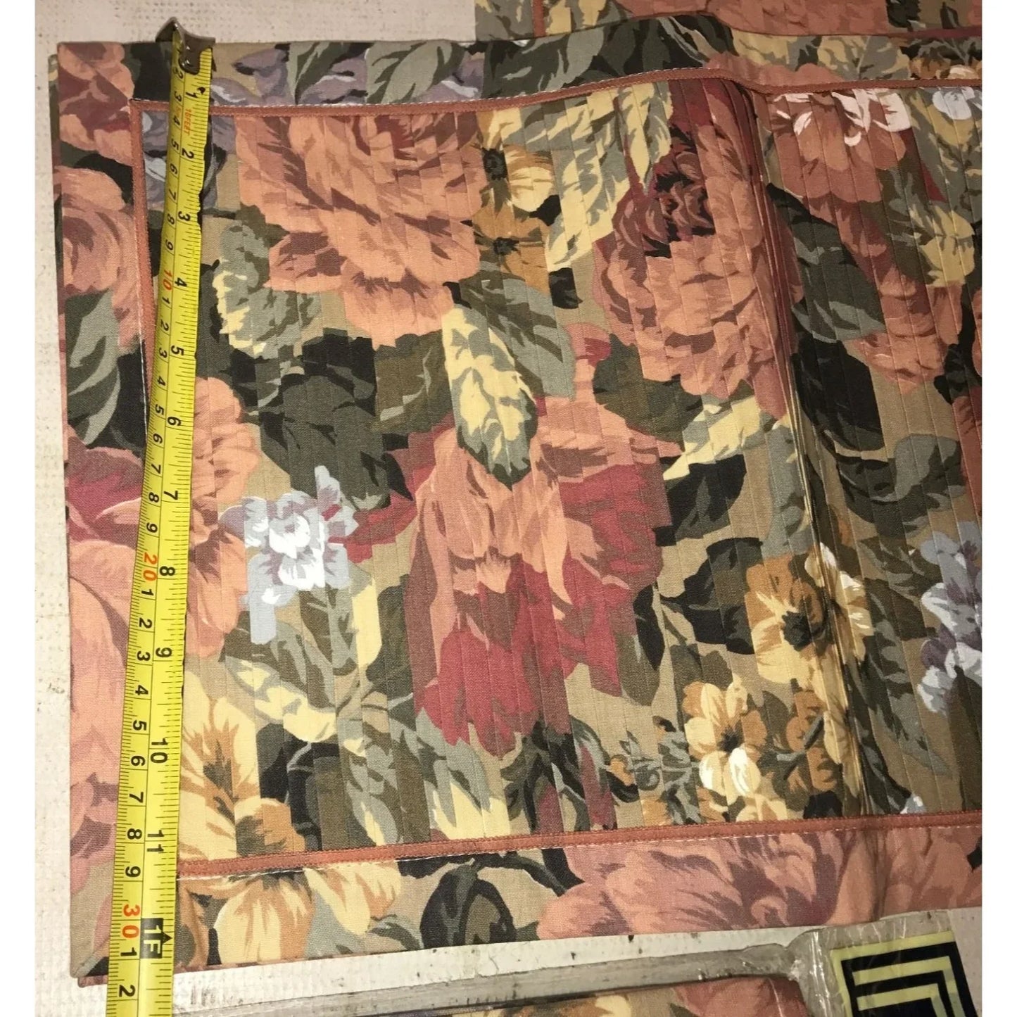 Vintage Napkins (8) 19x19in. Machine Wash Permanent Press - A+ Stuff