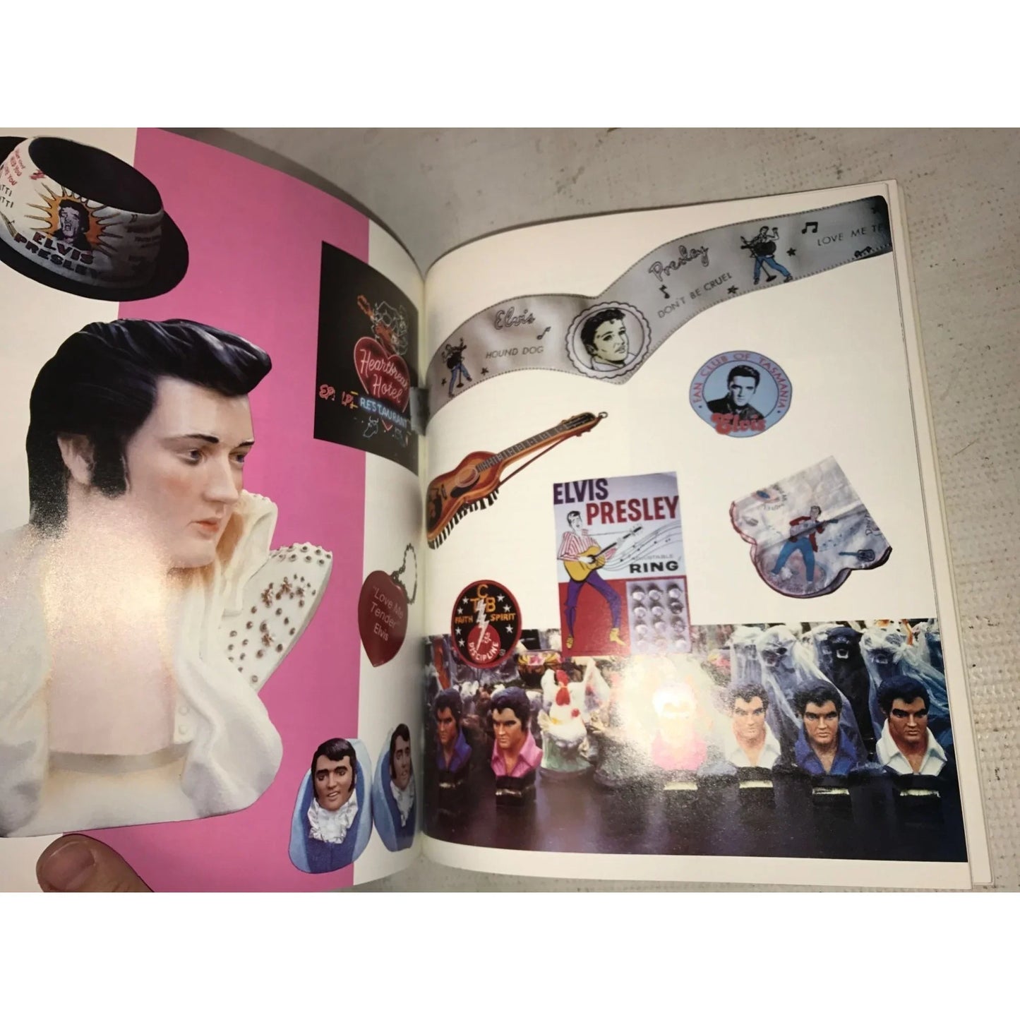Elvis Presley Elvis World Book By Jane And Michael Stern - A+ Stuff