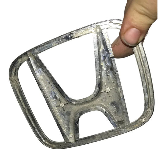Honda Silver Glossy Vehicle Hood Ornament/Emblem - A+ Stuff