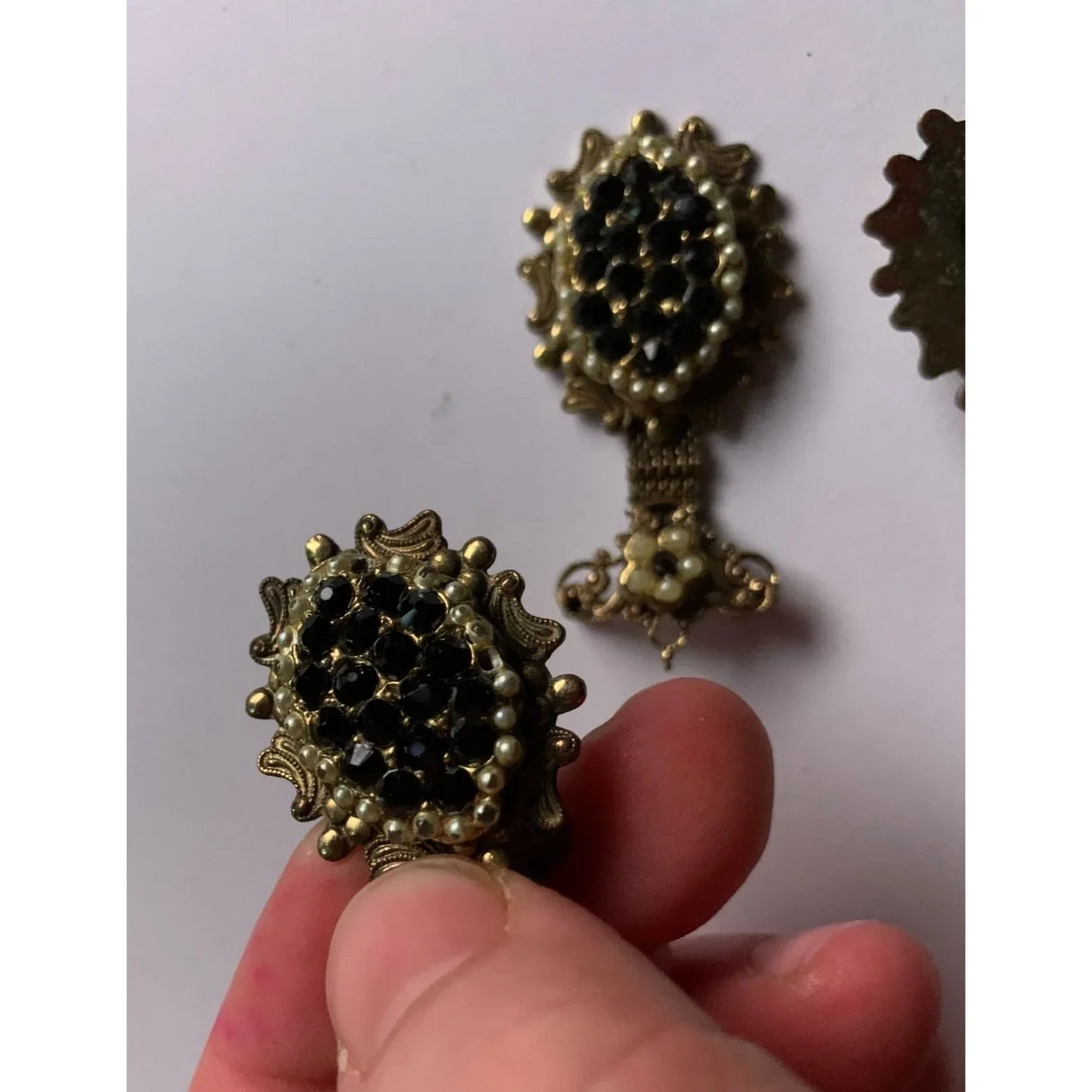 Womens Sparkly Rhinestone Pendant and Matching Clamp/Clip On Round Earrings - A+ Stuff