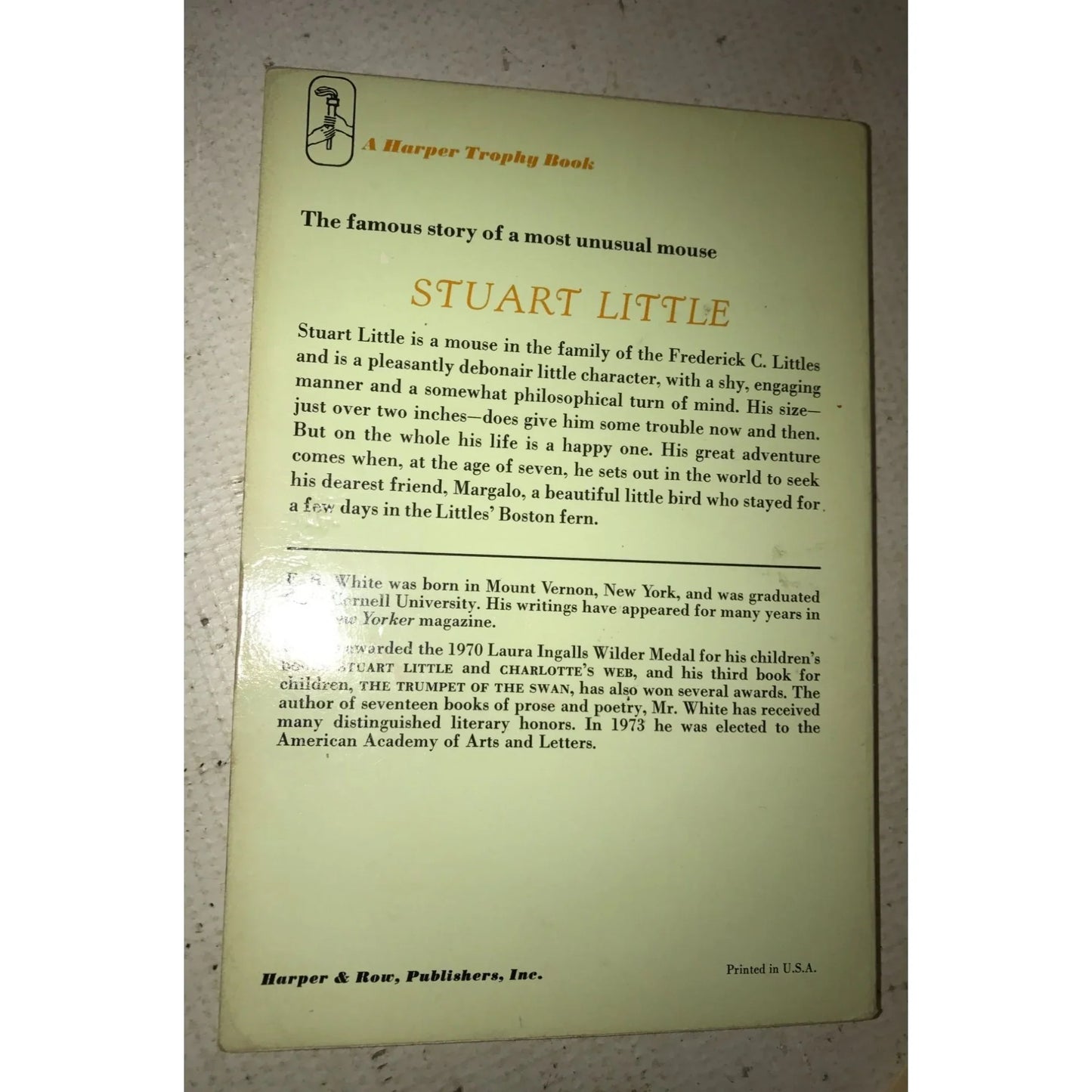 Vintage Books- Stuart Little by E. B. White & Alice in Wonderland by Lewis Carroll - A+ Stuff