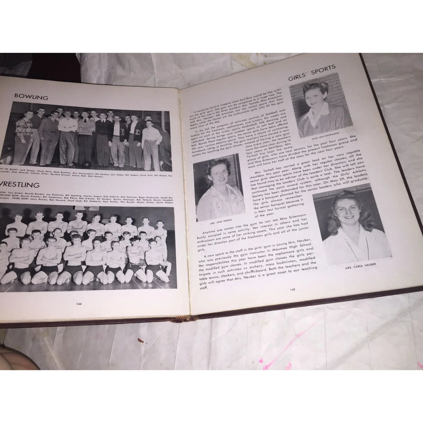 Vintage 1947 Toledo Ohio Devilbis High School Year Book - A+ Stuff