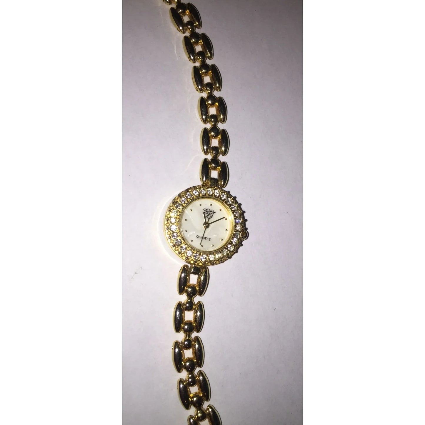 Womens Elizabeth Taylor Quartz Watch Gold Tone w/ Rhinestones - A+ Stuff