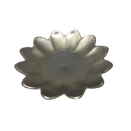 Silver Metal Flower Shaped Candle Holder for Pillar Candle - A+ Stuff