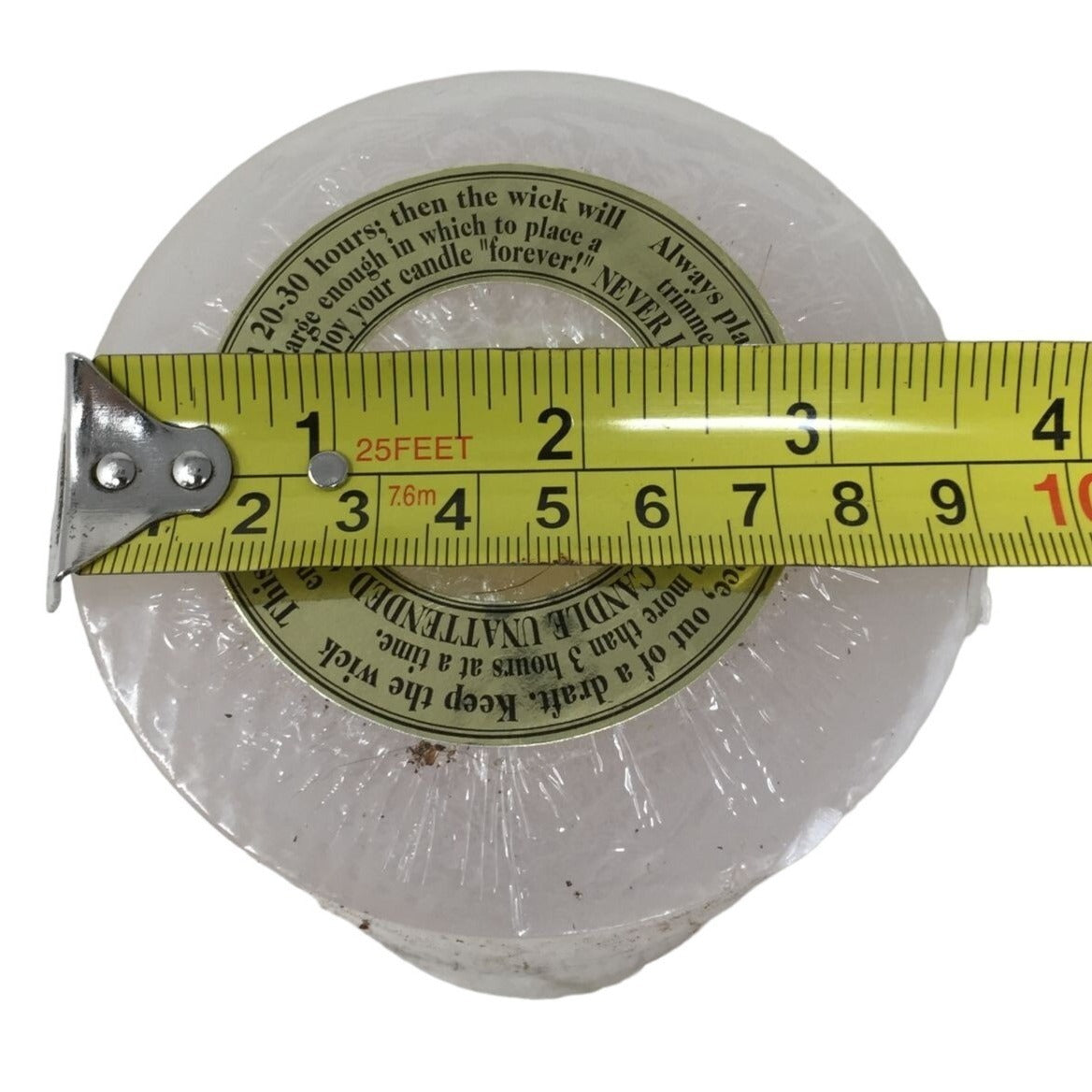 Candles of the World Christmas Candle. Mistletoe inside the Candle - New and Sealed