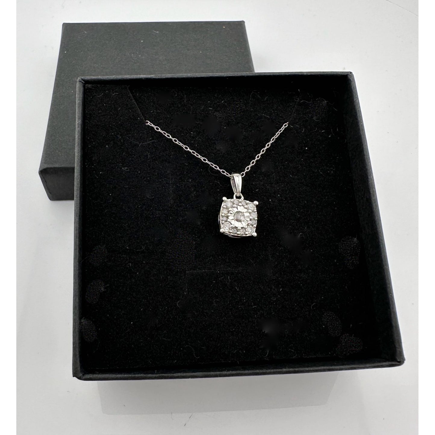 Radiantly Beautiful 1/2 ct Diamond Necklace - Sterling Silver with 18" Chain