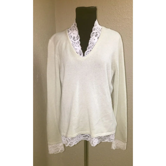 Nieman Marcus Cashmere Relaxed V-Neck Sweater with Lace Trim Size Large - A+ Stuff