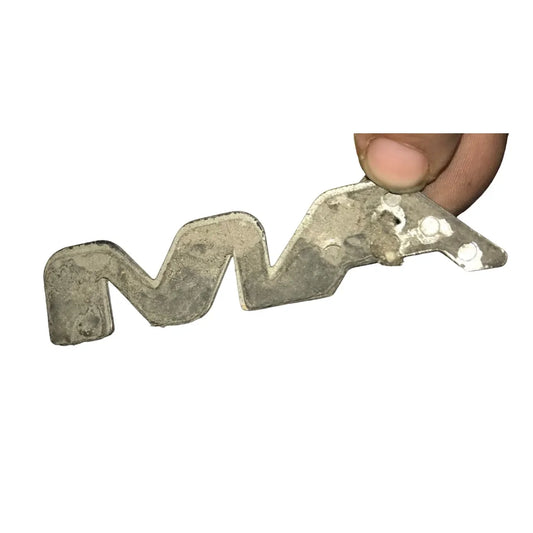 Pontiac Grand AM Silver Vehicle Hood Ornament/Auto Emblem - A+ Stuff