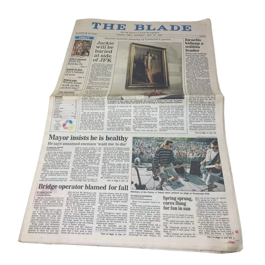 Vintage "The Blade" Collectible Newspaper May 21, 1994 - A+ Stuff