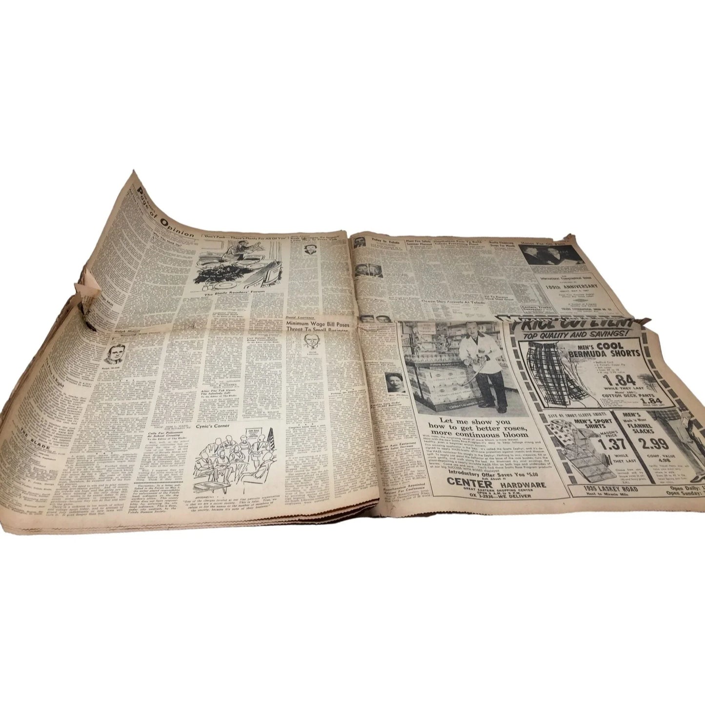 Vintage Collectible Newspaper- The Blade One of America's Great Newspapers May 5, 1961 - A+ Stuff