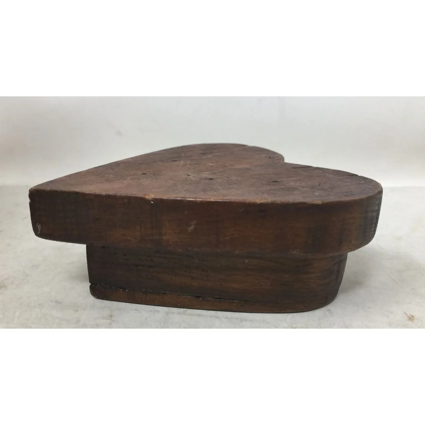 Vintage Small Heart Brown Wooden Wall Hanging Holder - A+ Stuff