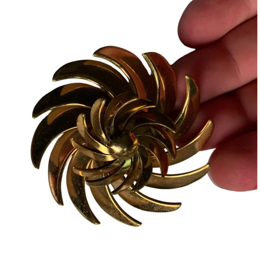 Vintage Handmade Gold Toned Pinwheel Swirl Brooch/Pin - A+ Stuff