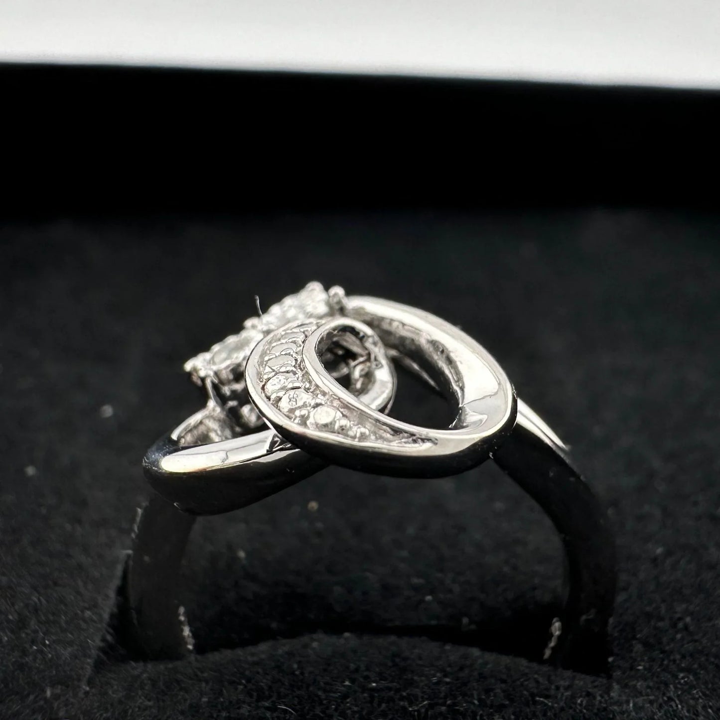 Beautiful Heart Shaped Diamond Accent Ring Sterling Silver Size 5.25 - A+ Stuff