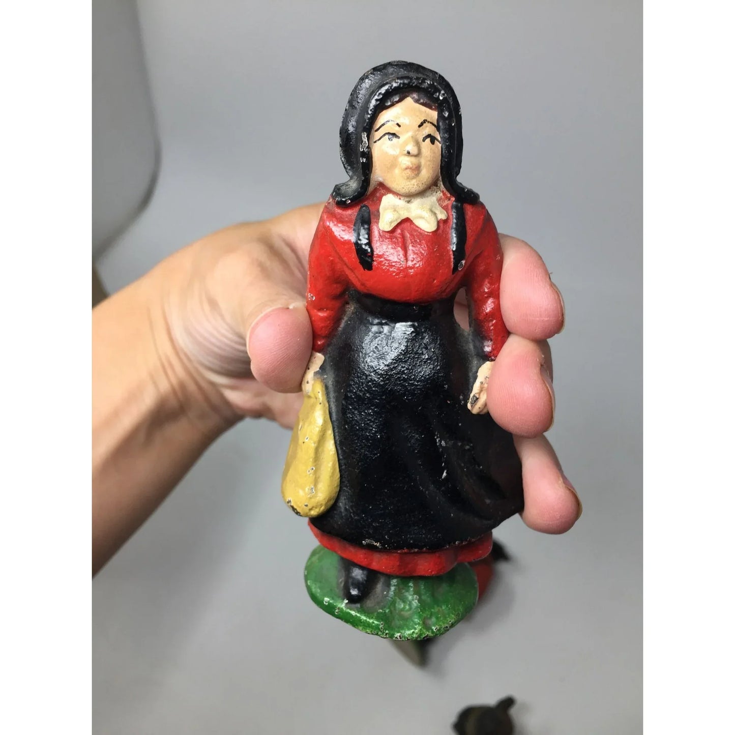 Vintage Cast Iron Amish Family- Mom, Dad, Girl & Dog - A+ Stuff