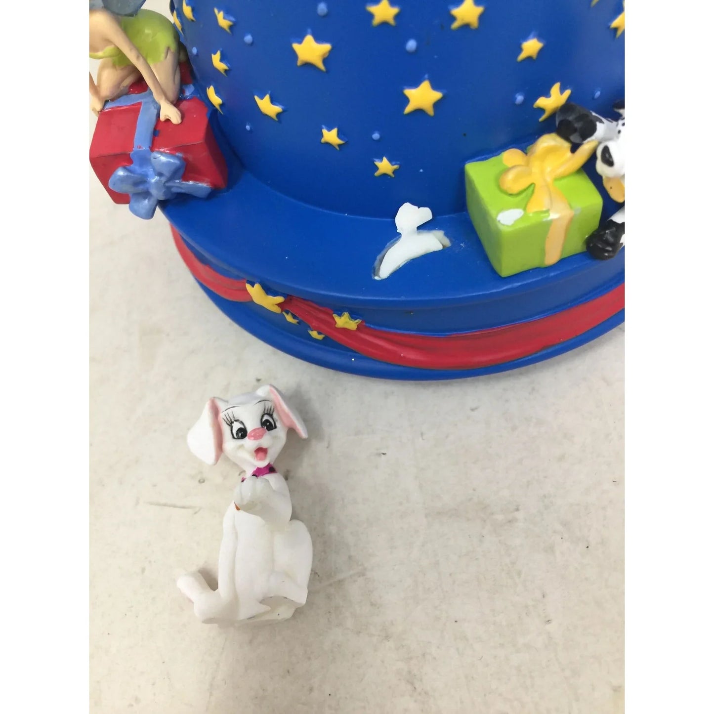 Disney Hallmark Musical Birthday Water Globe In Box- Works/Plays Music disney, hallmark A+ Stuff