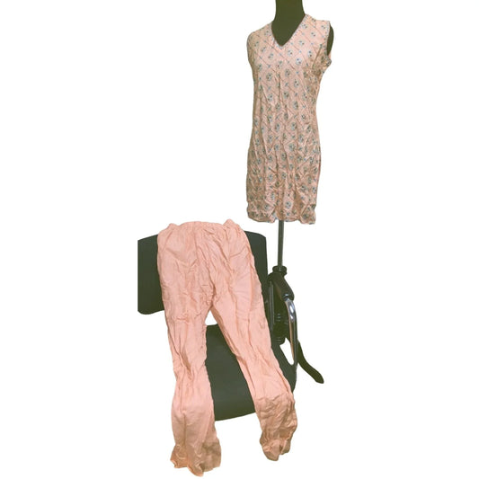 Womens Size Small Outfit (Sleeveless Shirt & Pants) with Floral Pattern - A+ Stuff