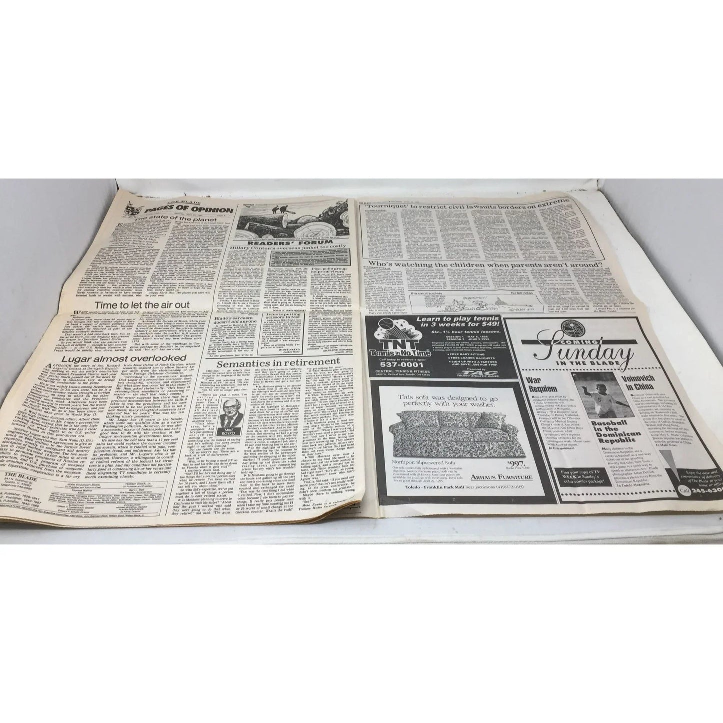 Vintage Collectible Newspaper The Blade April 22, 1995 the blade A+ Stuff