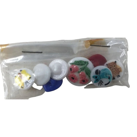 Vintage Miscellaneous Animal/Flower/Heart Buttons in Bag (8 Total) A+ Stuff A+ Stuff