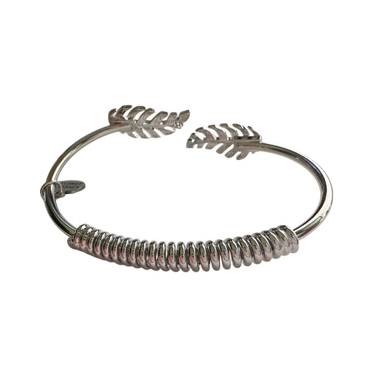 Kinsley Armelle Laurel Leaf Bracelet - Silver Ion Plated