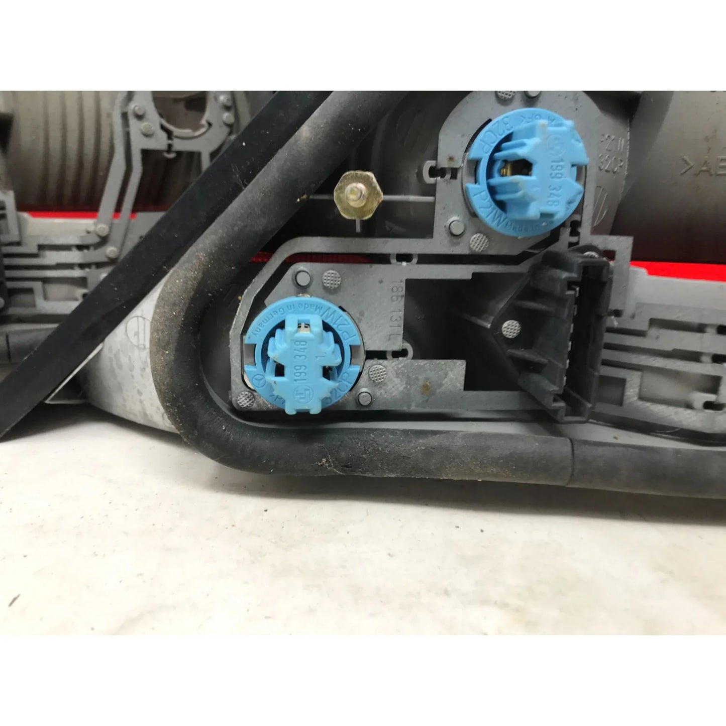 Tail Lights/Lamps for Vehicle (2 lights) PY21W 32CP - A+ Stuff