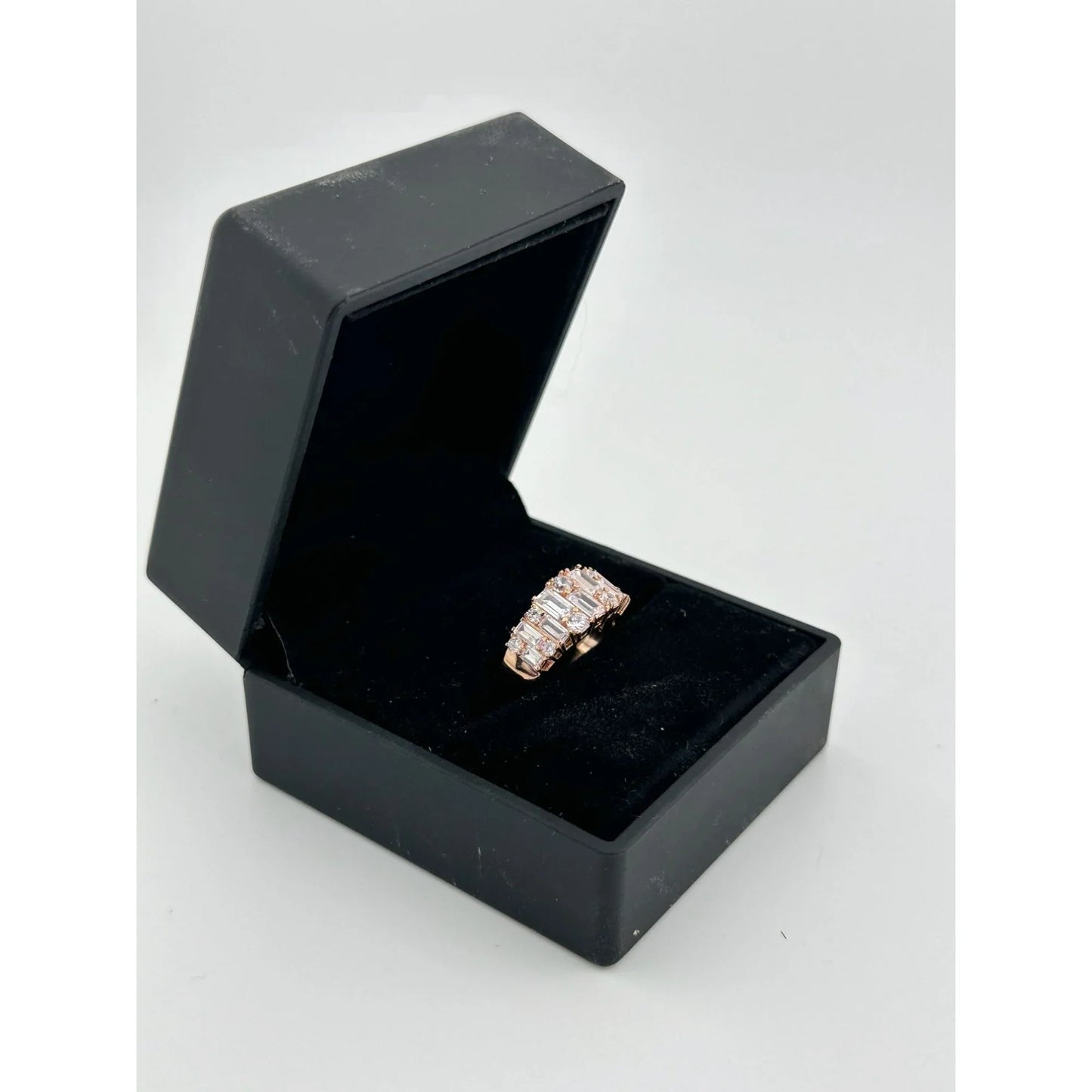 Beautiful 1.7ct White Topaz Baguette Ring - Size 7 - 14kt Rose Gold Overlaying Sterling SIlver - A+ Stuff