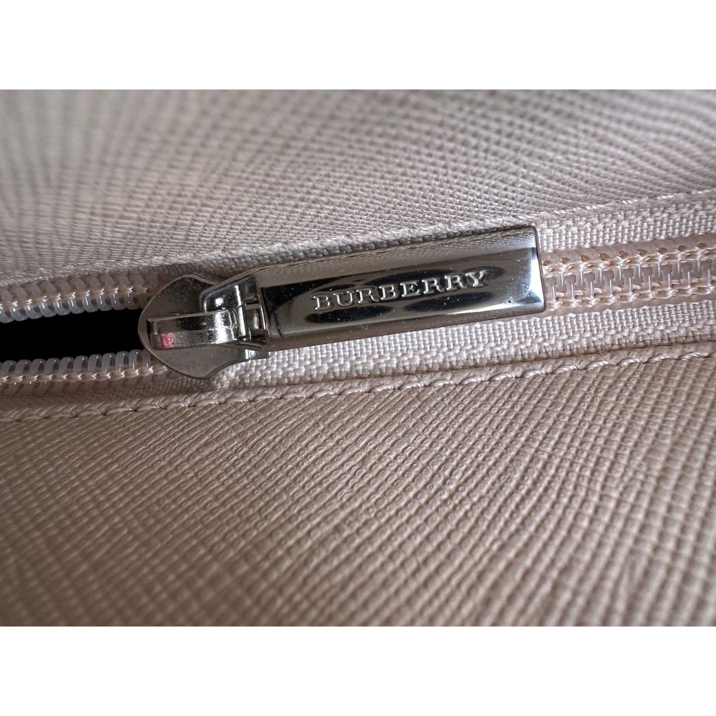 Burberry Off White Leather Tote Hand Bag with Scarf