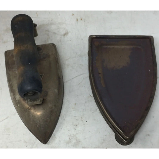 Vintage American Beauty Iron with Wooden Handle american beauty A+ Stuff