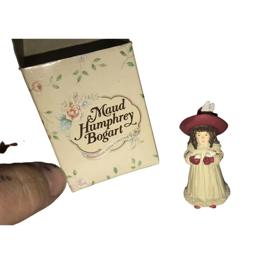 Vintage 1992 Figurine Maud Humphrey Bogart 915068 Winter Fun - A+ Stuff