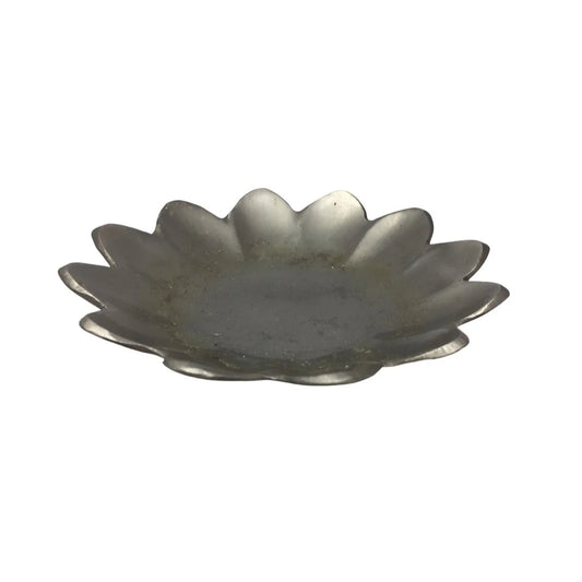 Silver Metal Flower Shaped Candle Holder for Pillar Candle - A+ Stuff