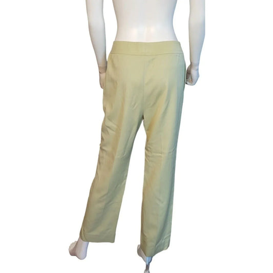 Carlisle Women's Green Dress pants Size 8- Made of 100% Wool Carlisle A+ Stuff
