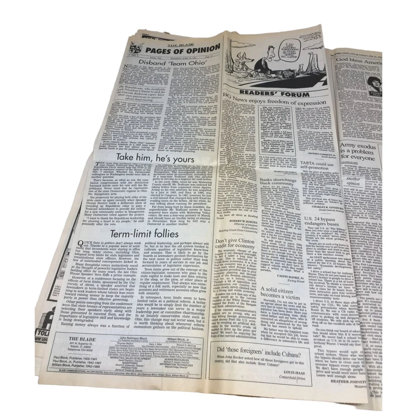 Vintage Newspaper- The Blade One Of America's Great Newspapers- Thurs. April 20, 2000 - A+ Stuff