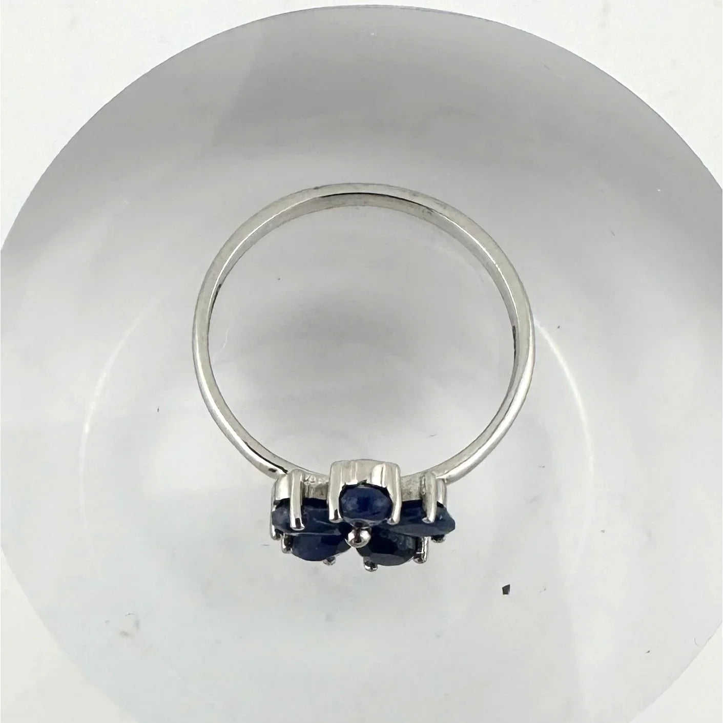 Natural Blue Sapphire Flower Ring Sterling Silver Size 8.25 - Simply Beautiful! - A+ Stuff
