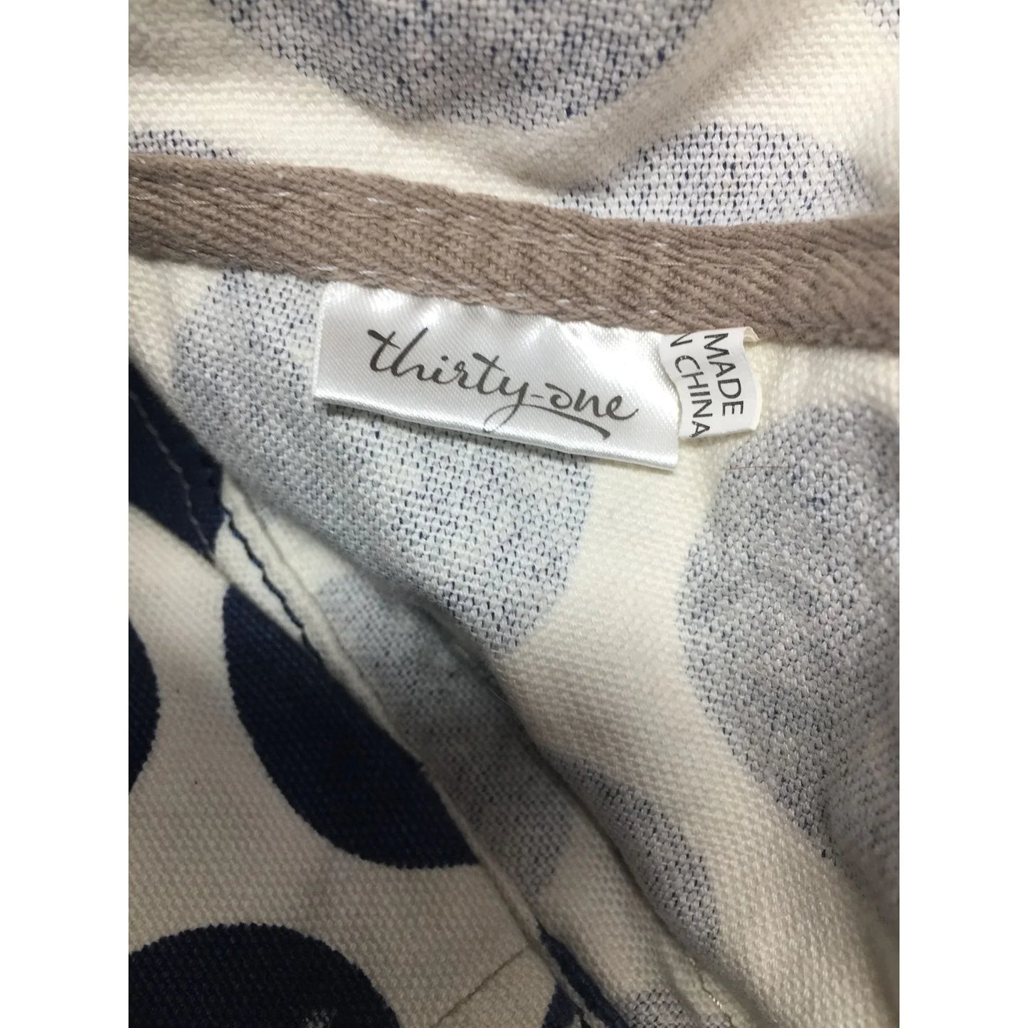Womens Thirty-One Polka Dotted Blue/White Bag with Pockets on the sides - A+ Stuff