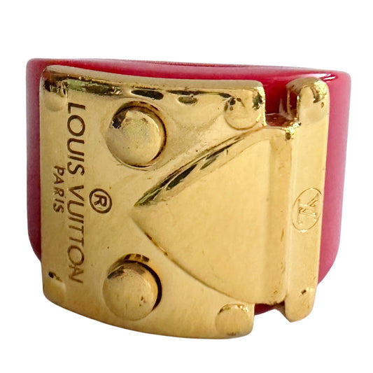 Louis Vuitton LockMe Fuchsia Resin Gold Tone Ring