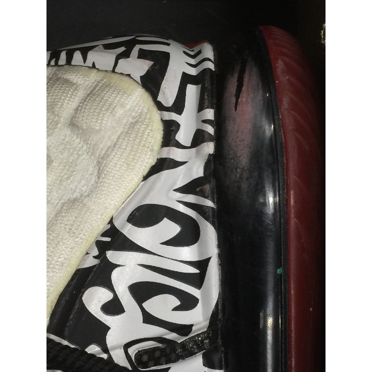 Nike Lebron XVII 17 Grafiti Freestyle White/Red/Black Sneakers- US Size 6