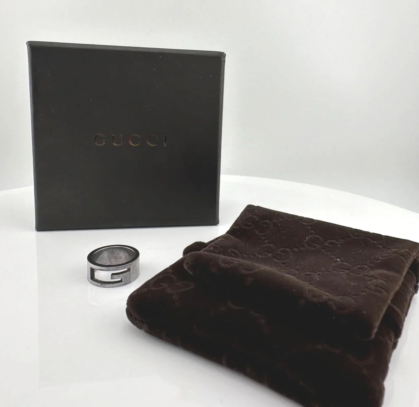 Gucci Abstract G Ring with GG Dust bag and Gucci Box - Size 4.5 - A+ Stuff