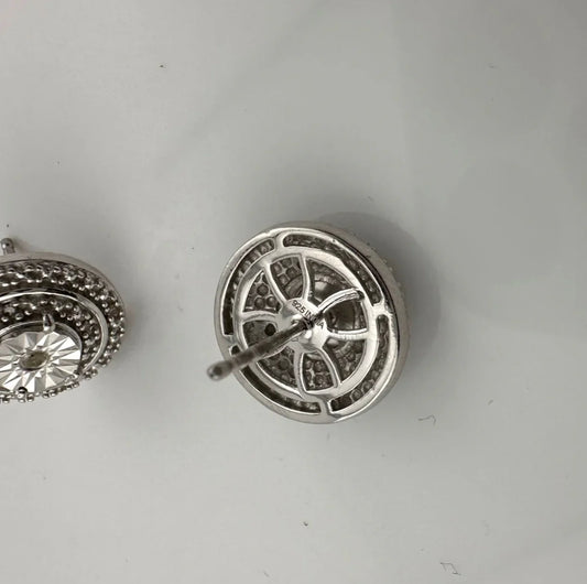 Round Illusion Diamond Stud Earrings - A+ Stuff