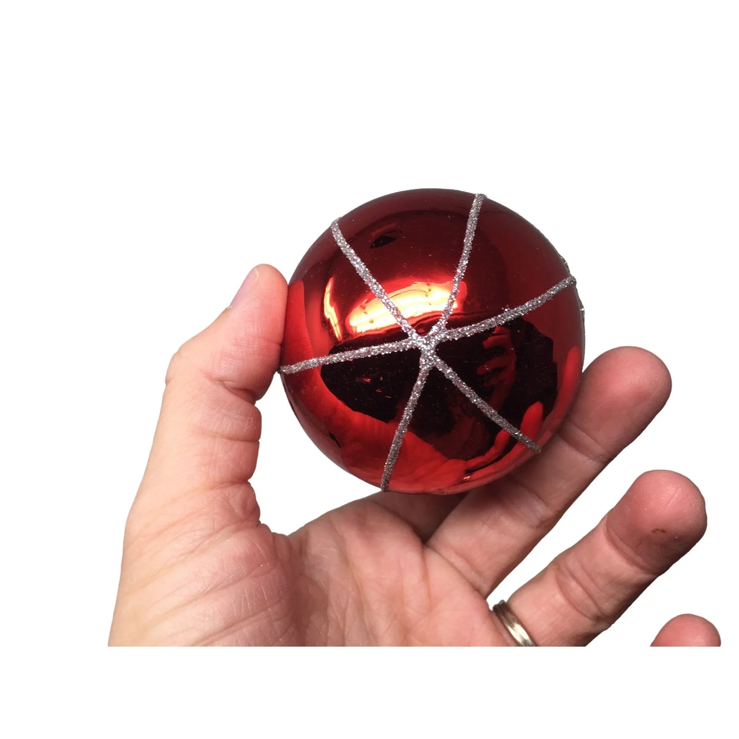 Set of 8 Red Christmas Tree Ornaments - A+ Stuff