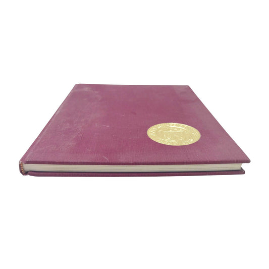 Mary Manse College (Toledo, Ohio) 1970 Yearbook / Annual - w Graduating Class Photo