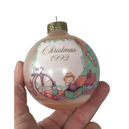 Vintage Hallmark Christmas Tree Ornament ''Christmas 1992'' - A+ Stuff