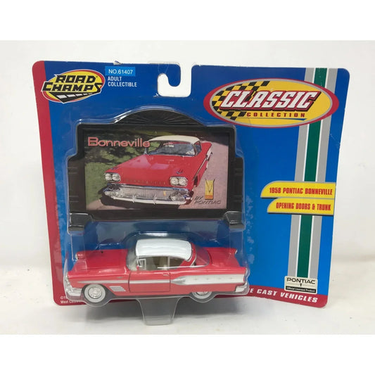 Road Champs Classic Collection 1:43 Die Cast 1958 Pontiac Bonneville - A+ Stuff