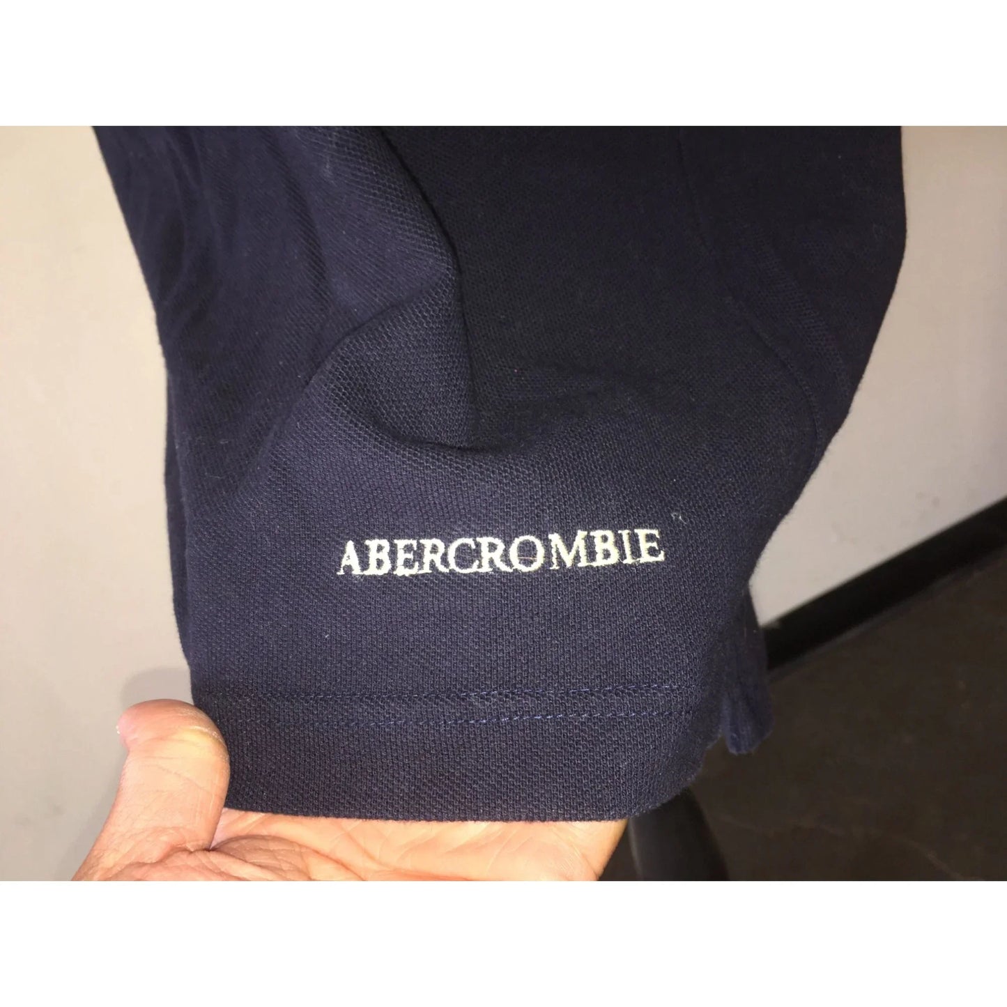 Abercrombie & Fitch Size Large Mens Collared Navy Blue Shirt - A+ Stuff