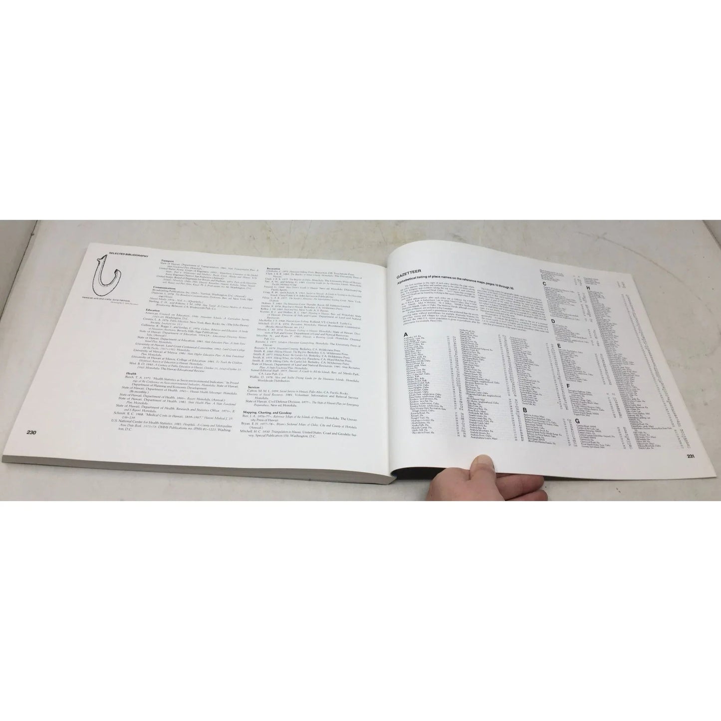 Atlas of Hawaii, second edition Book - A+ Stuff - Books - A+ Stuff