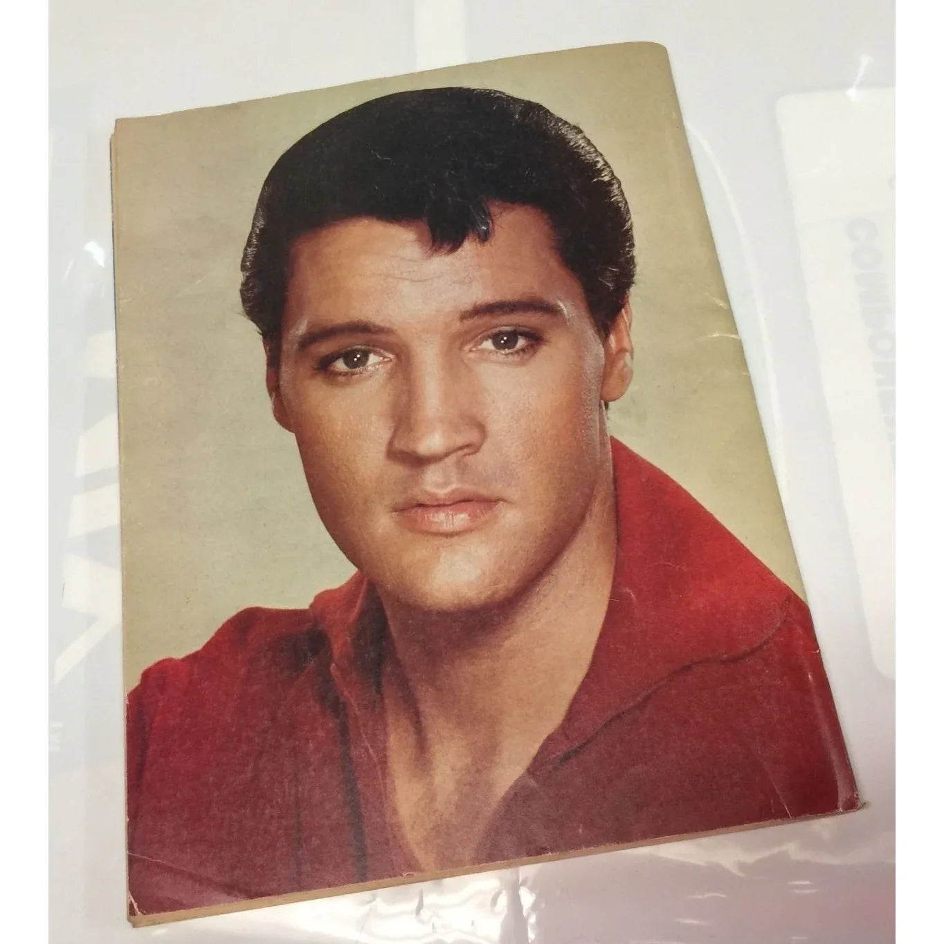 THE ELVIS YEARS #2 A Loving Tribute To The King 1957-1977 Vintage MAGAZINE - A+ Stuff