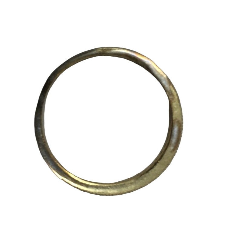 Womens Sterling Silver Ring Size 6 with Simulated Diamonds around it